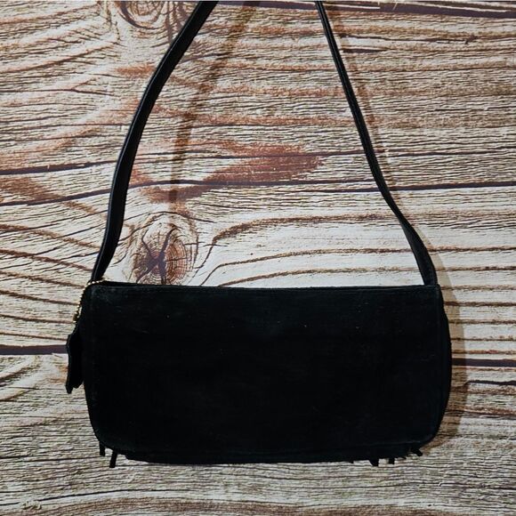 Q & A black leather purse strap 20" fringe Pre-owned - Picture 1 of 6